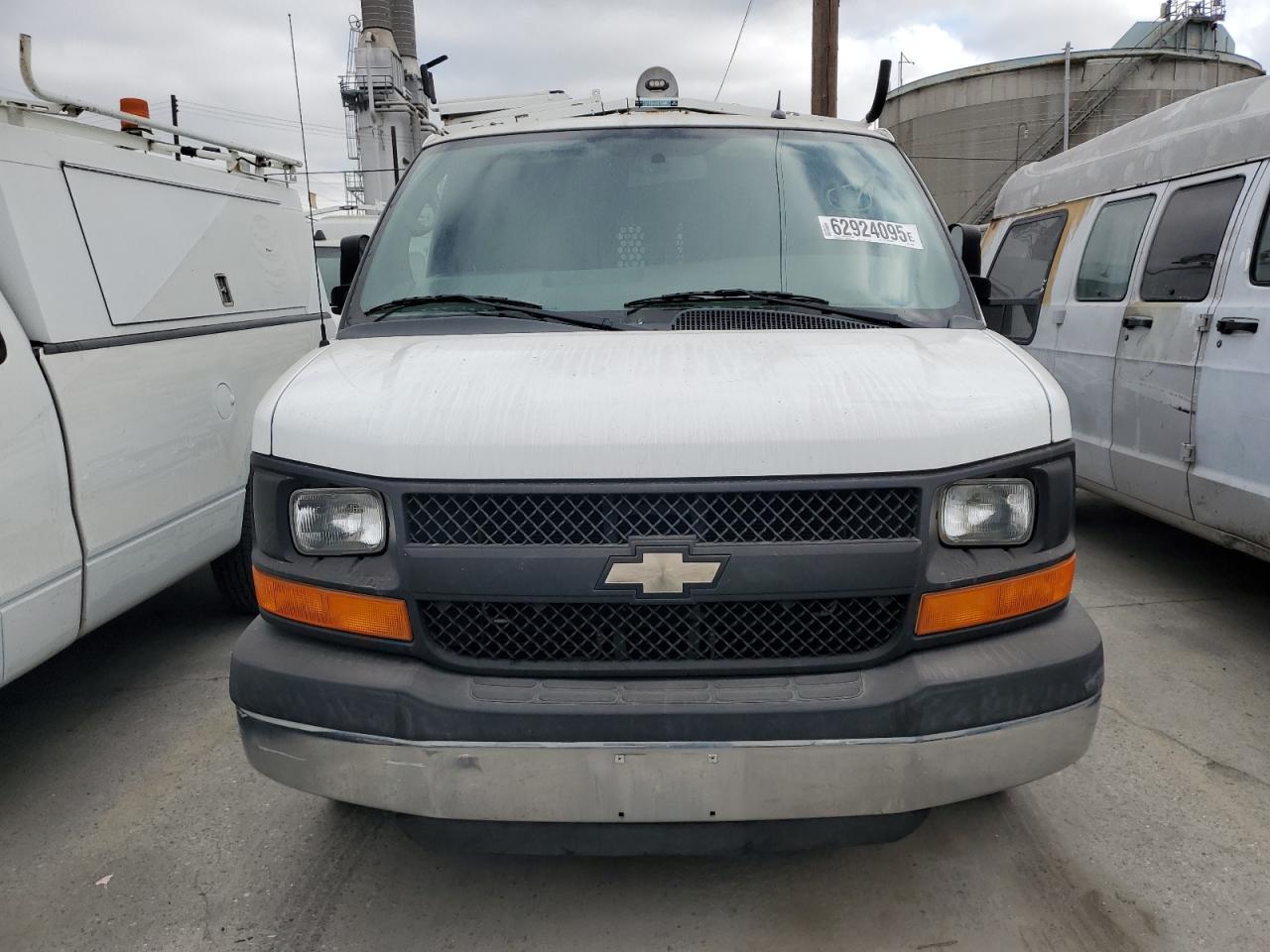 2014 Chevrolet Express G2500 - Фото 5