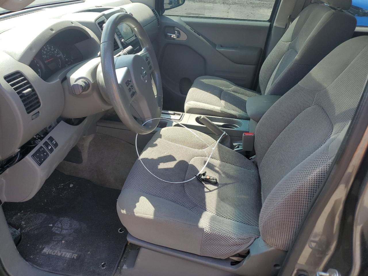 2016 Nissan Frontier S - Фото 7