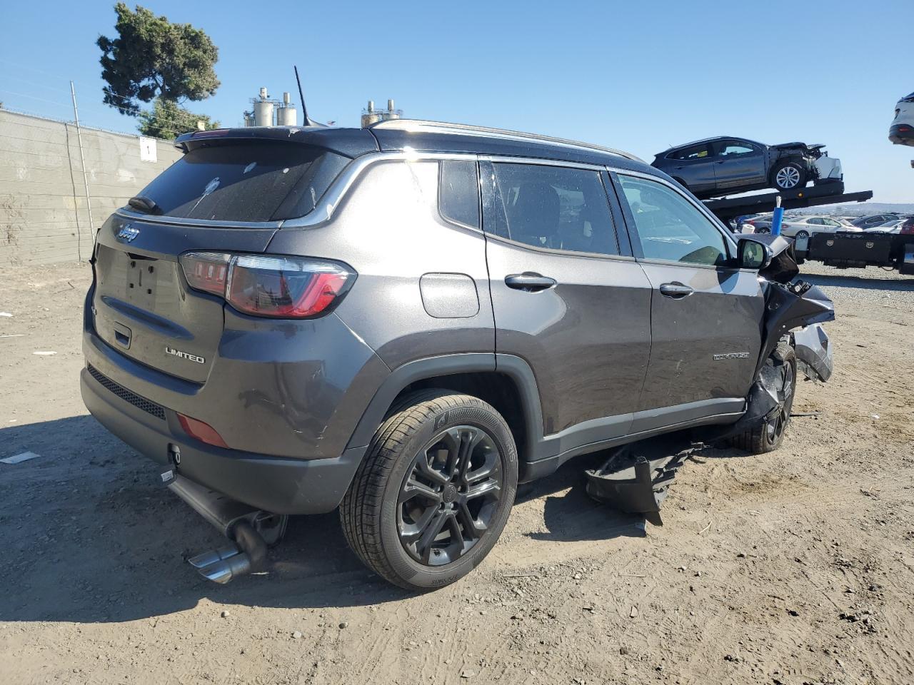 2022 Jeep Compass Limited - Image 3