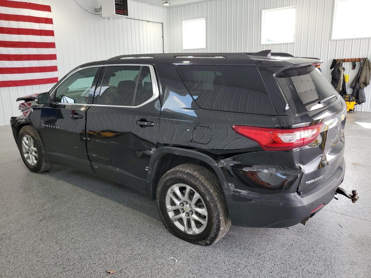 2021 Chevrolet Traverse Lt - Фото 2
