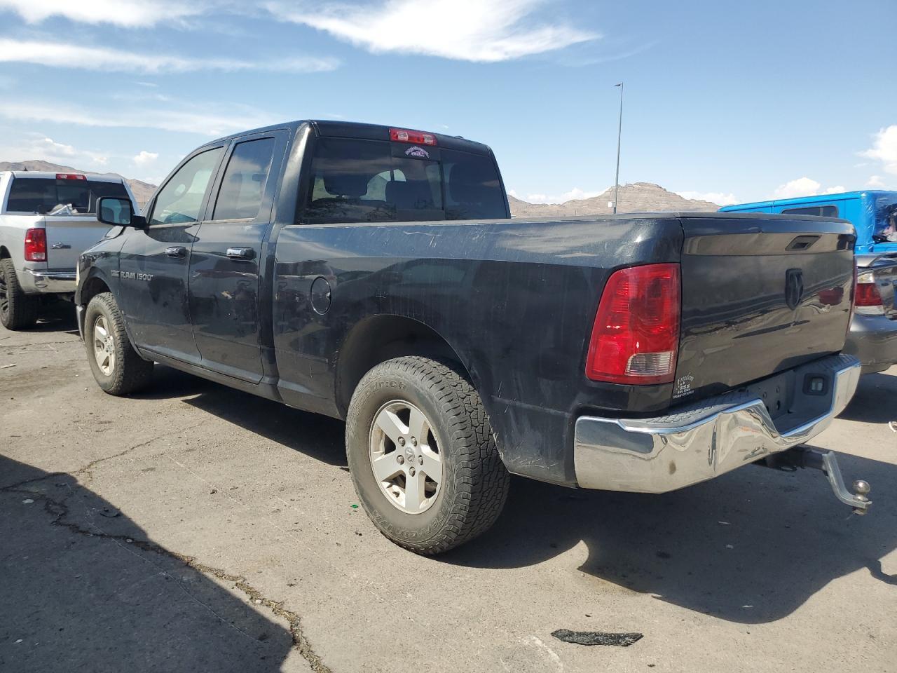 2011 Dodge Ram 1500 - Фото 2