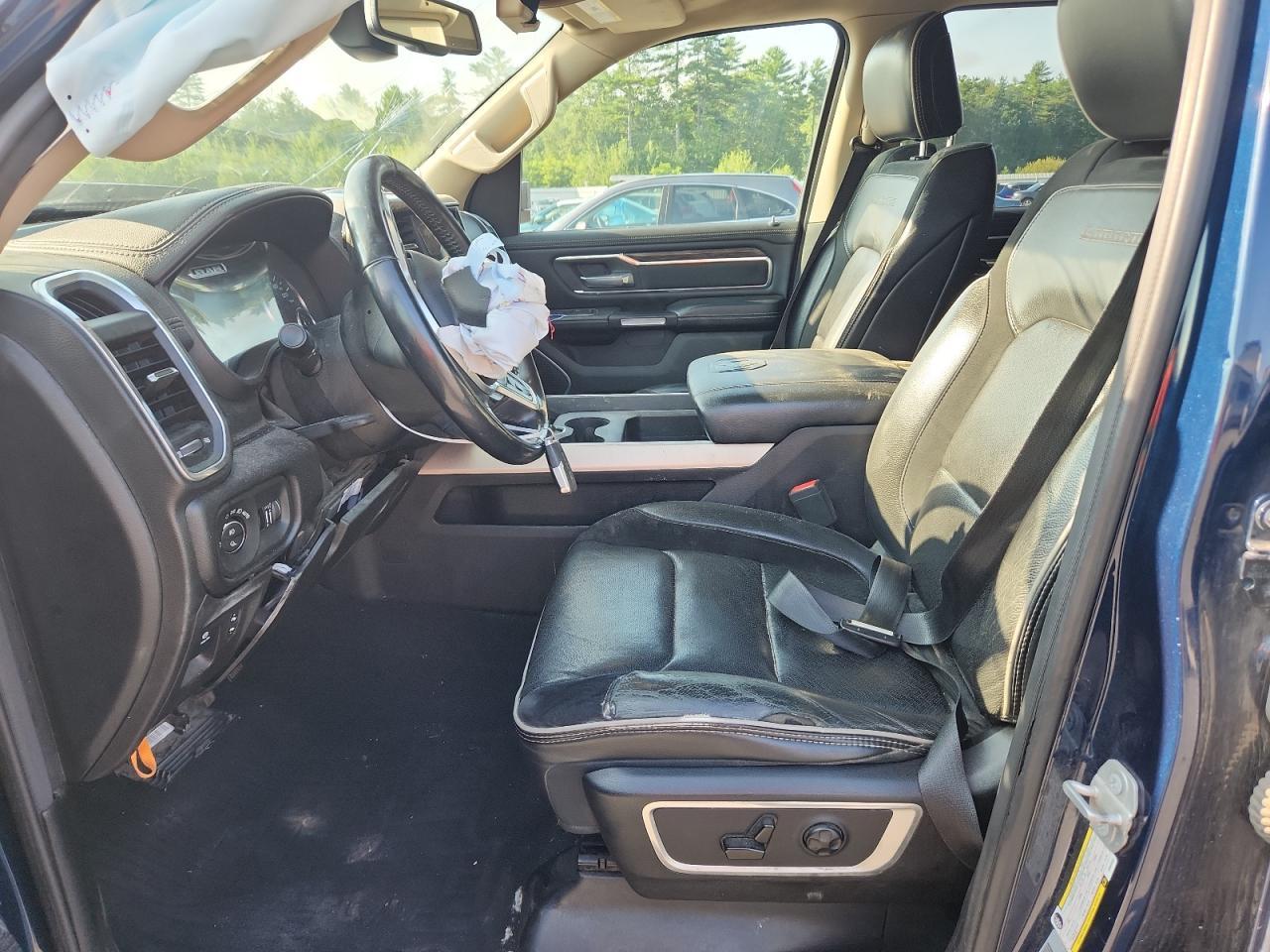 2019 Ram 1500 Laramie - Image 7