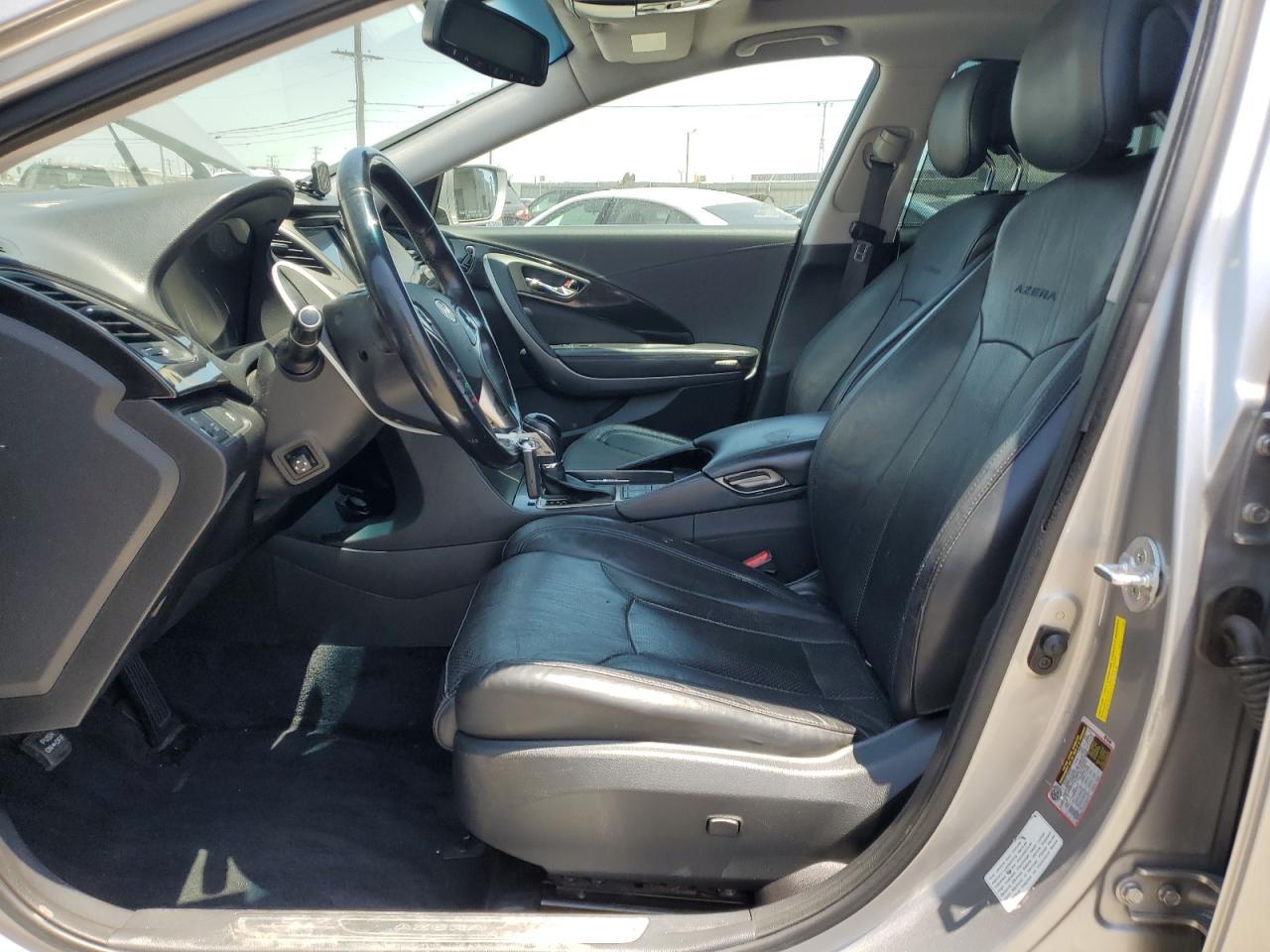 2012 Hyundai Azera Gls - Image 7
