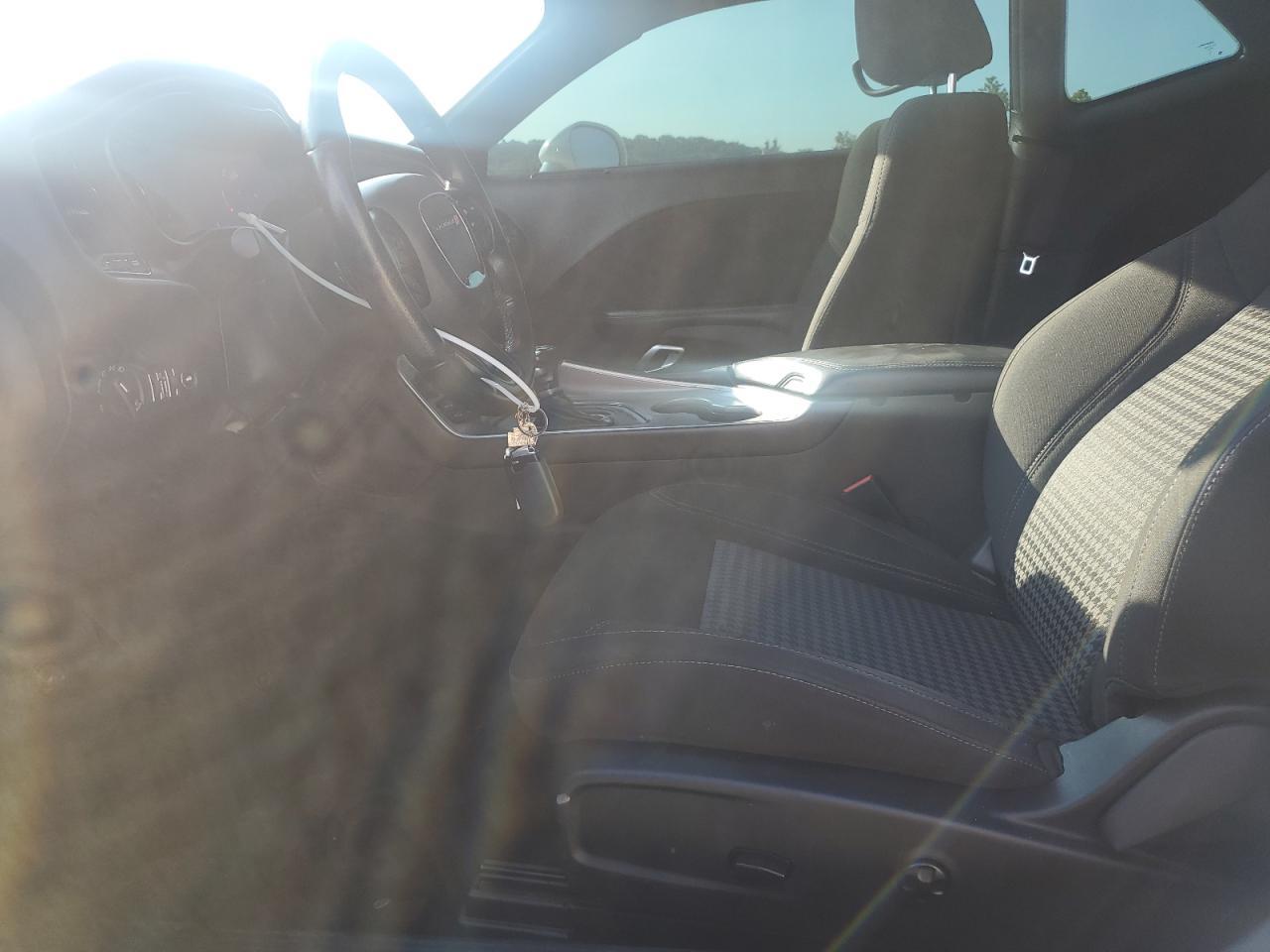 2020 Dodge Challenger Sxt - Image 7