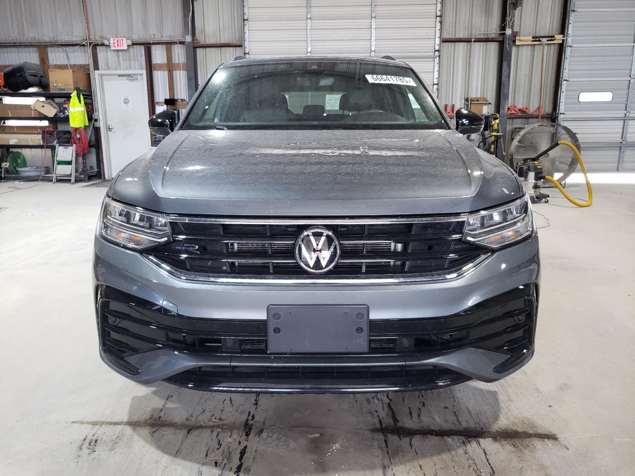 2023 Volkswagen Tiguan Se R-Line Black - Фото 5