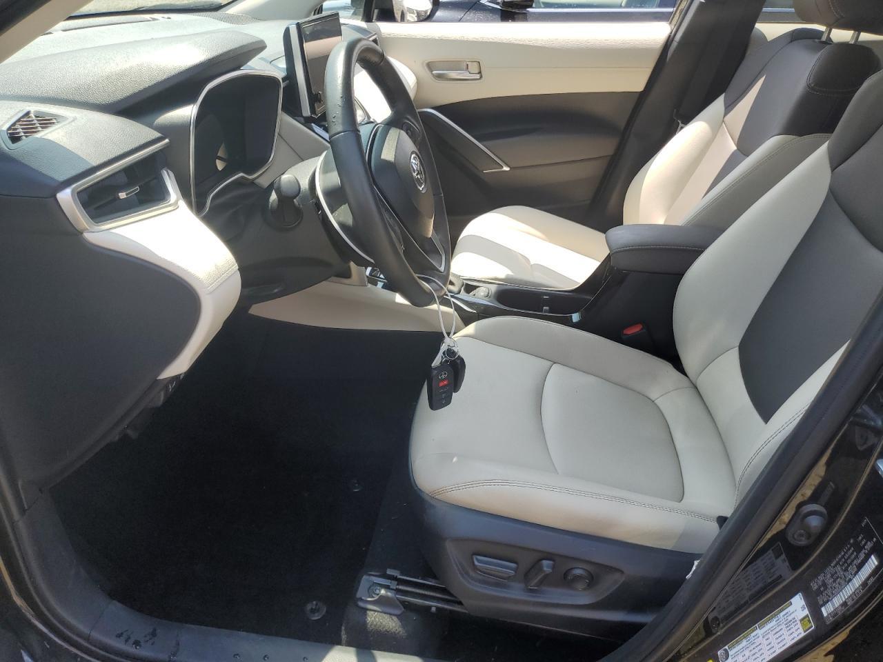 2024 Toyota Corolla Cross Xle - Фото 7