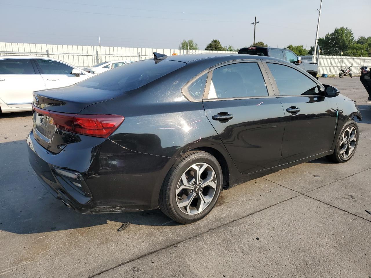 2019 Kia Forte Fe - Фото 3