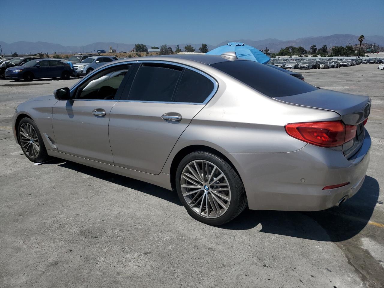2018 BMW 530 I - Image 2