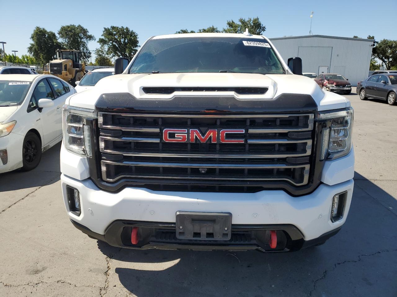 2020 GMC Sierra K2500 At4 - Фото 5