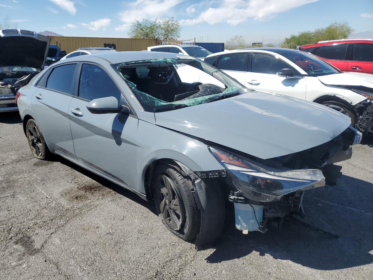2021 Hyundai Elantra Sel - Фото 4