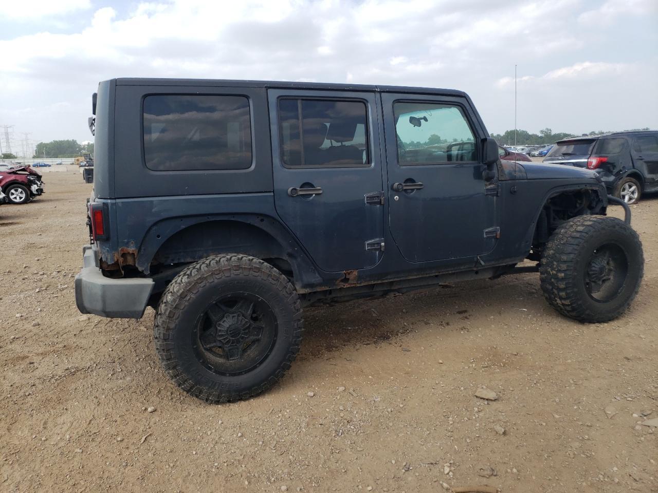 2008 Jeep Wrangler Unlimited X - Image 3
