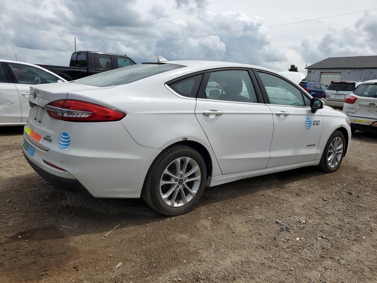 2019 Ford Fusion Se - Фото 3