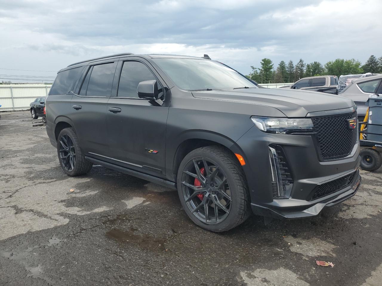 2024 Cadillac Escalade V - Image 4