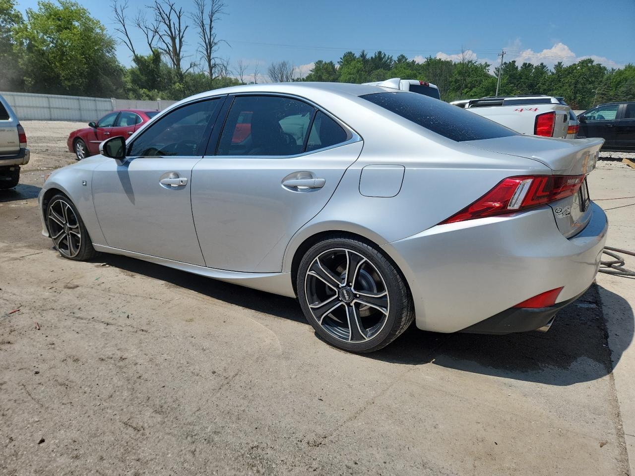 2016 Lexus Is 350 - Image 2