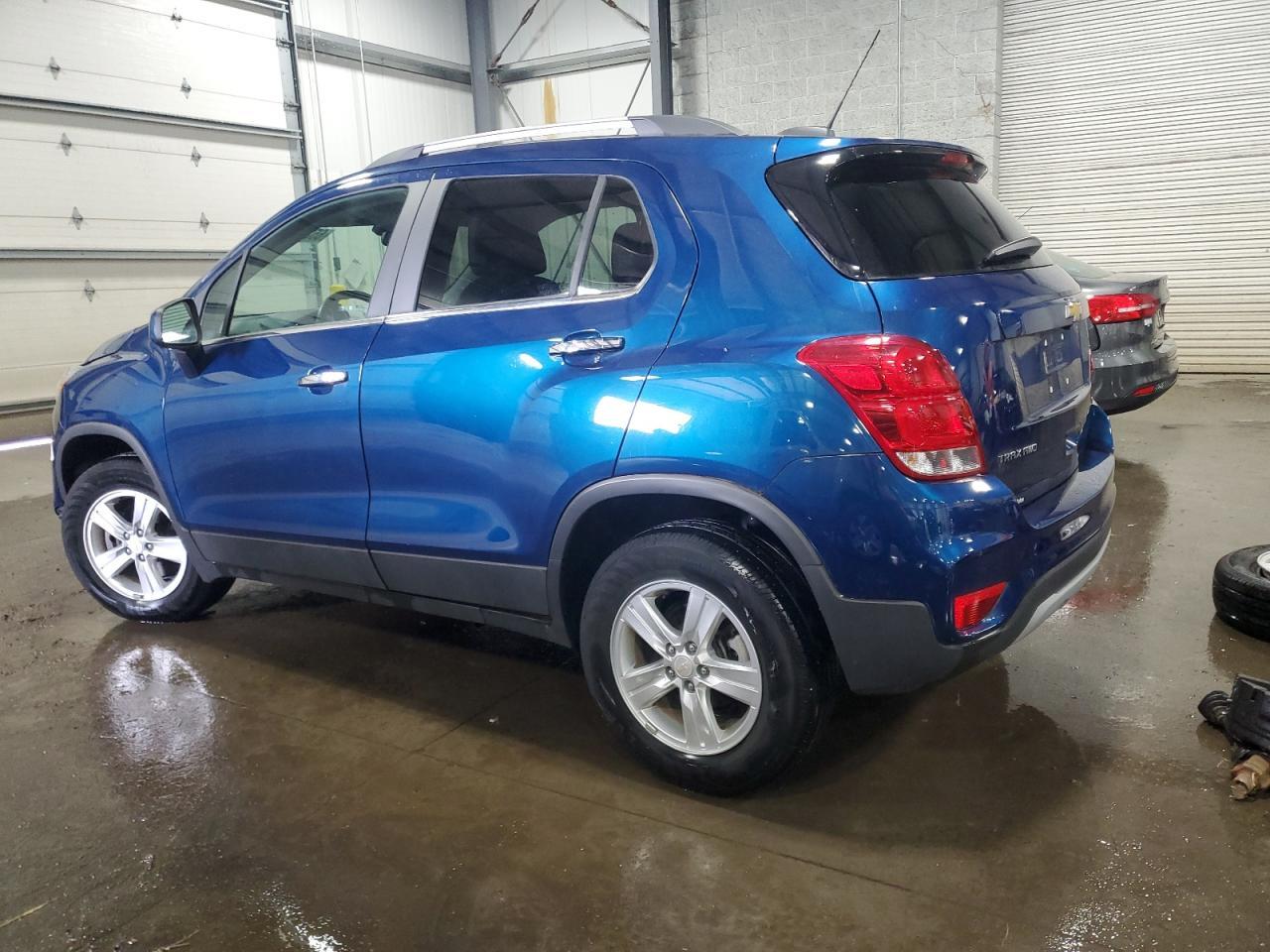 2020 Chevrolet Trax 1Lt - Image 2