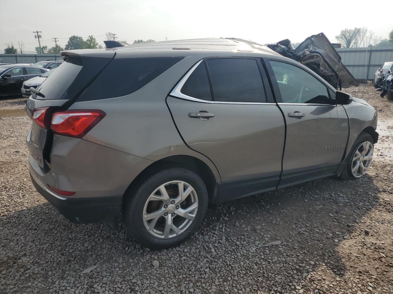 2018 Chevrolet Equinox Lt - Фото 3
