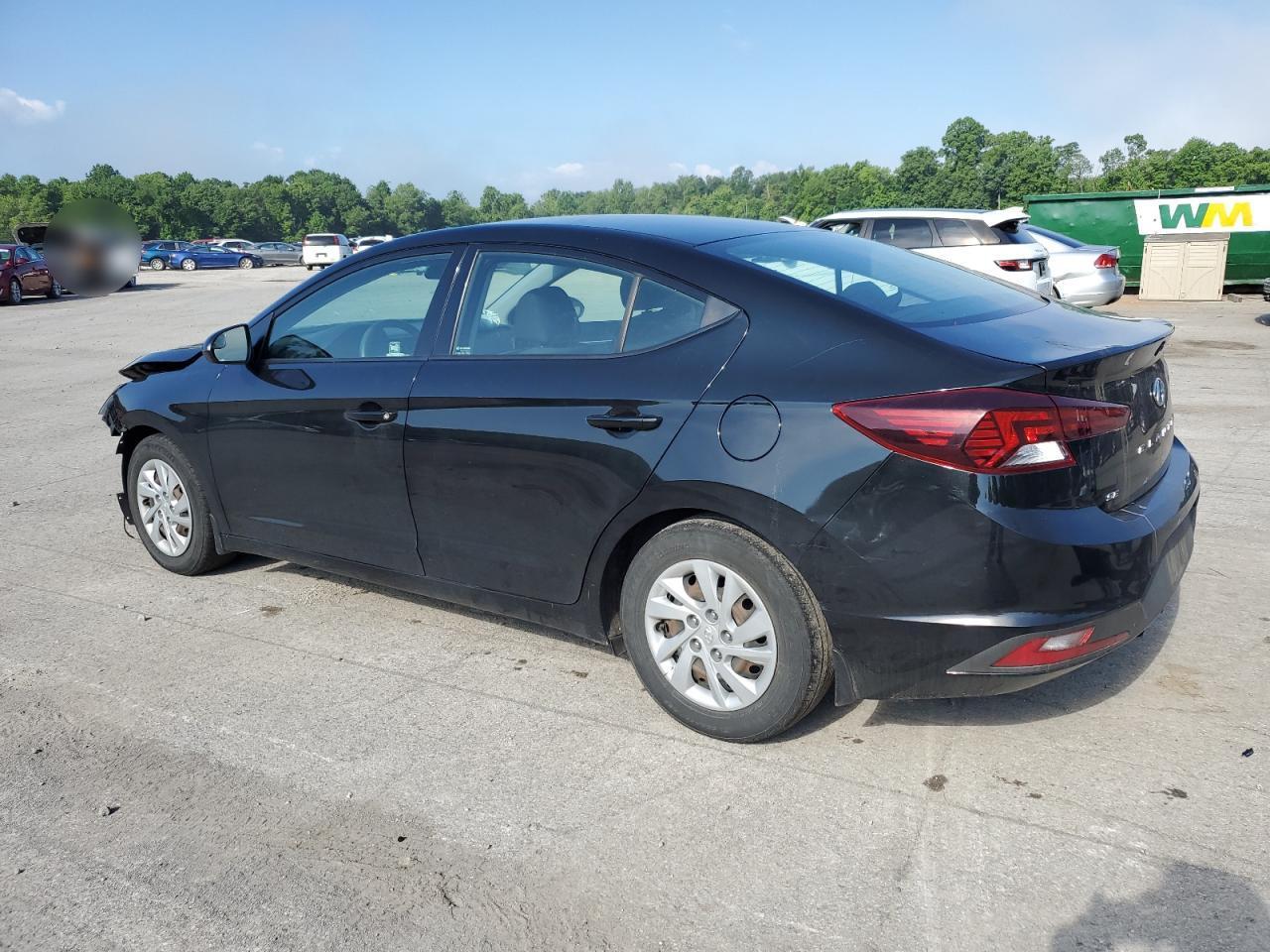 2020 Hyundai Elantra Se - Фото 2