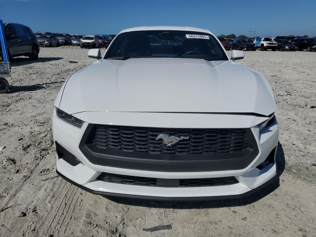 2024 Ford Mustang - Image 5