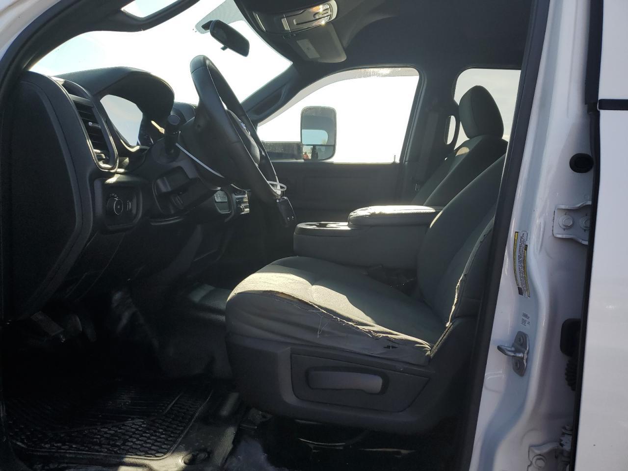 2022 Ram 3500 - Фото 7