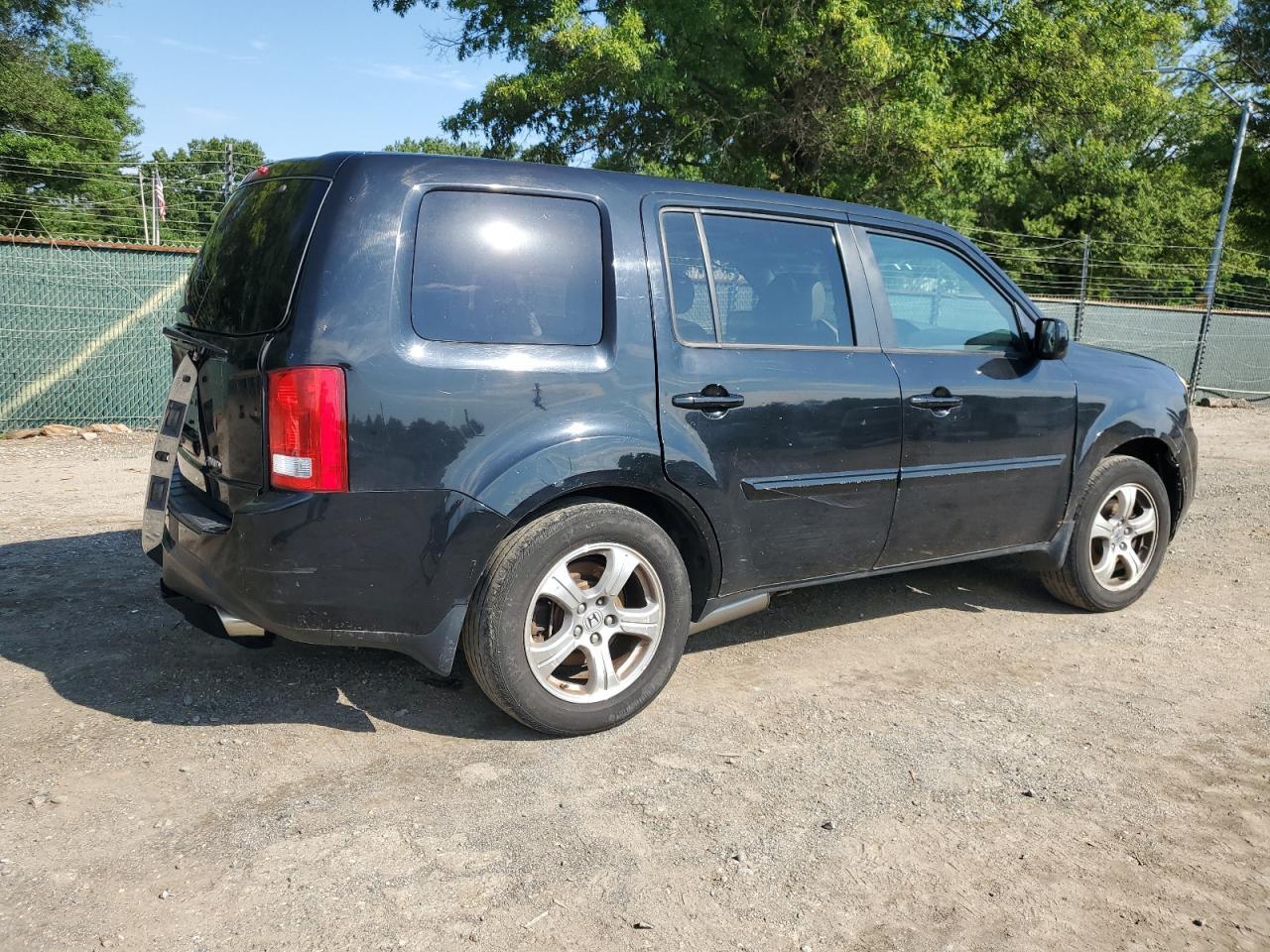 2015 Honda Pilot Exl - Image 3