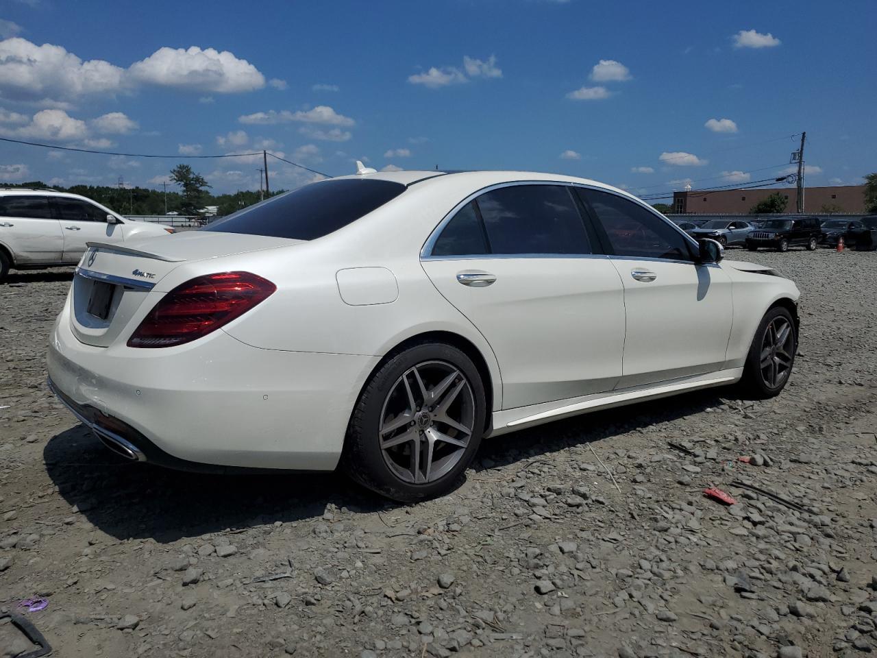 2020 Mercedes-Benz S 560 4Matic - Фото 3