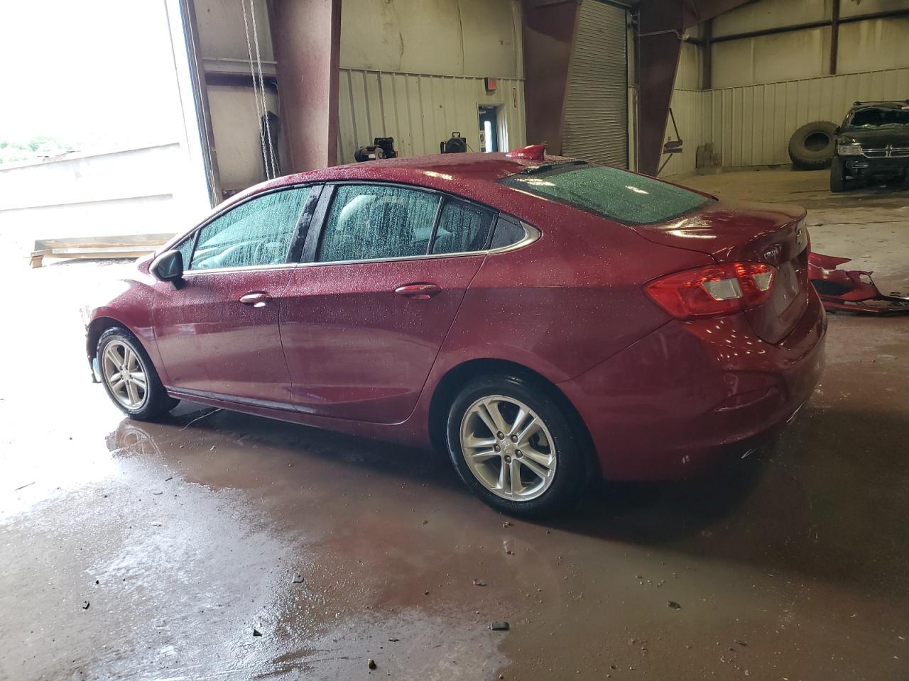 2017 Chevrolet Cruze Lt - Фото 2