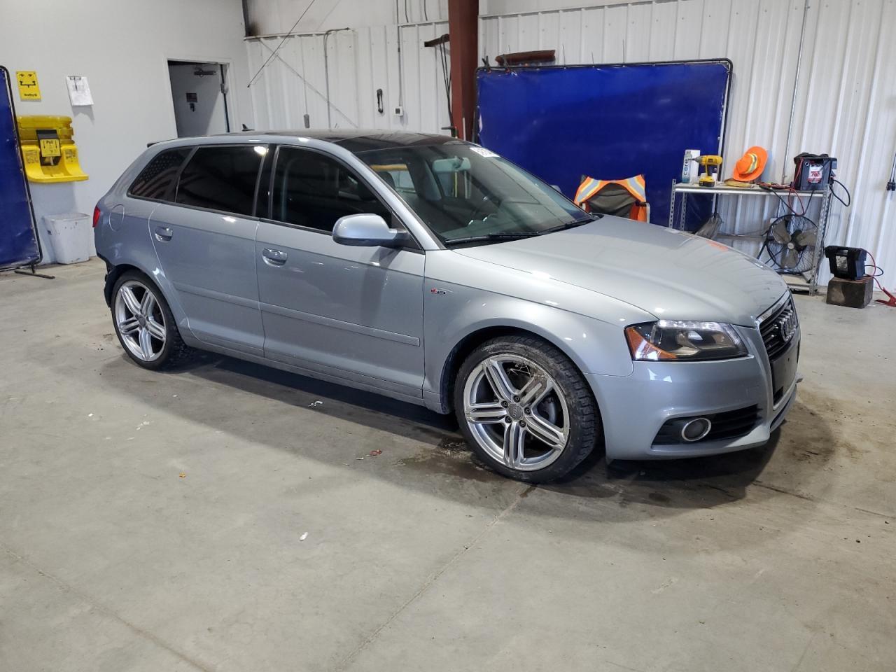 2013 Audi A3 Premium Plus - Image 4