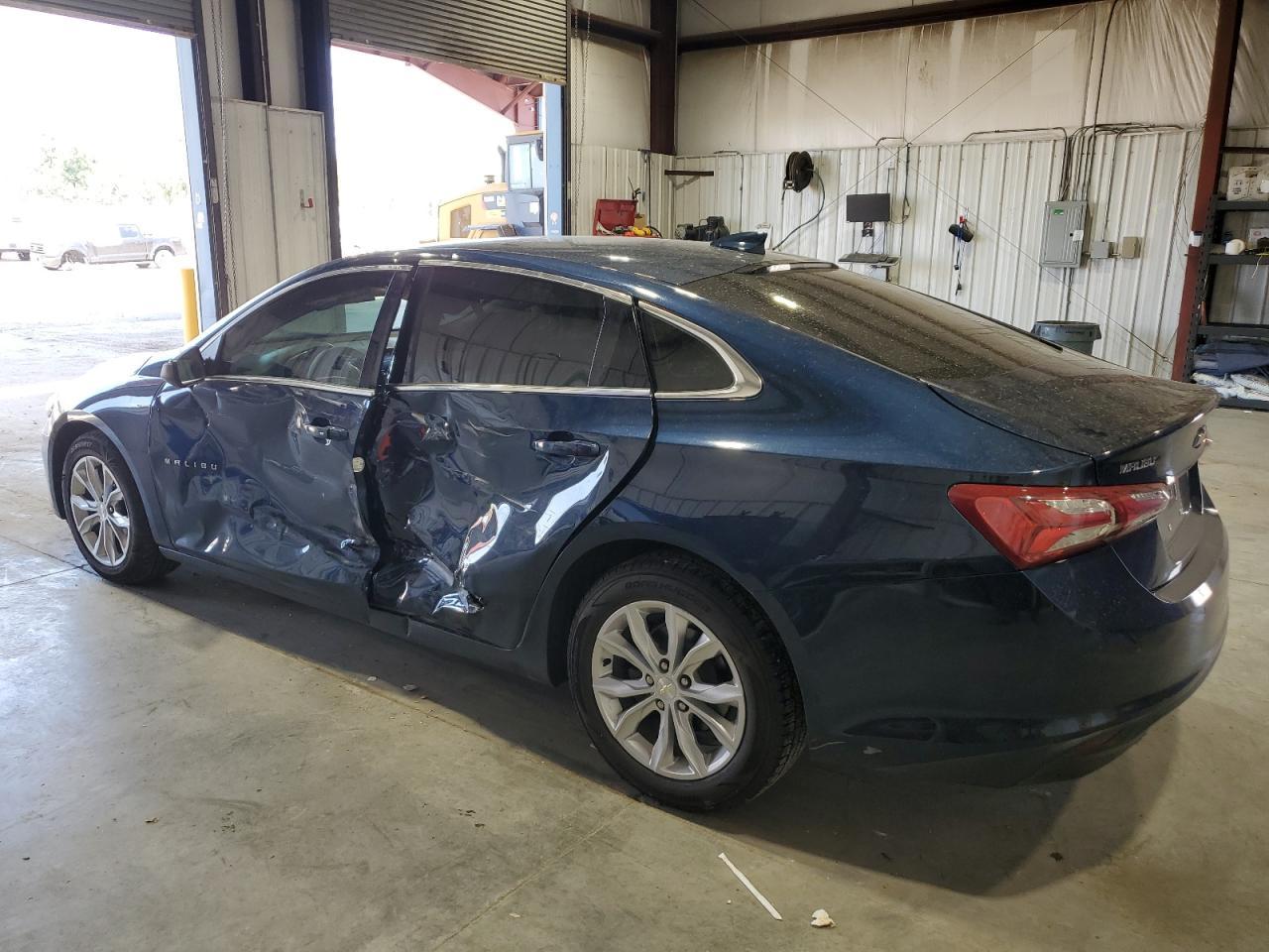 2020 Chevrolet Malibu Lt - Image 2