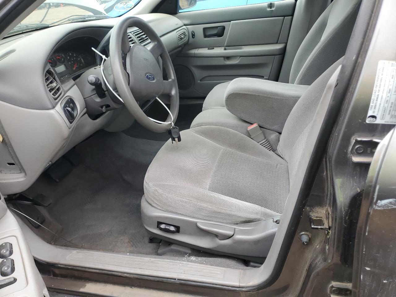 2005 Ford Taurus Se - Image 7