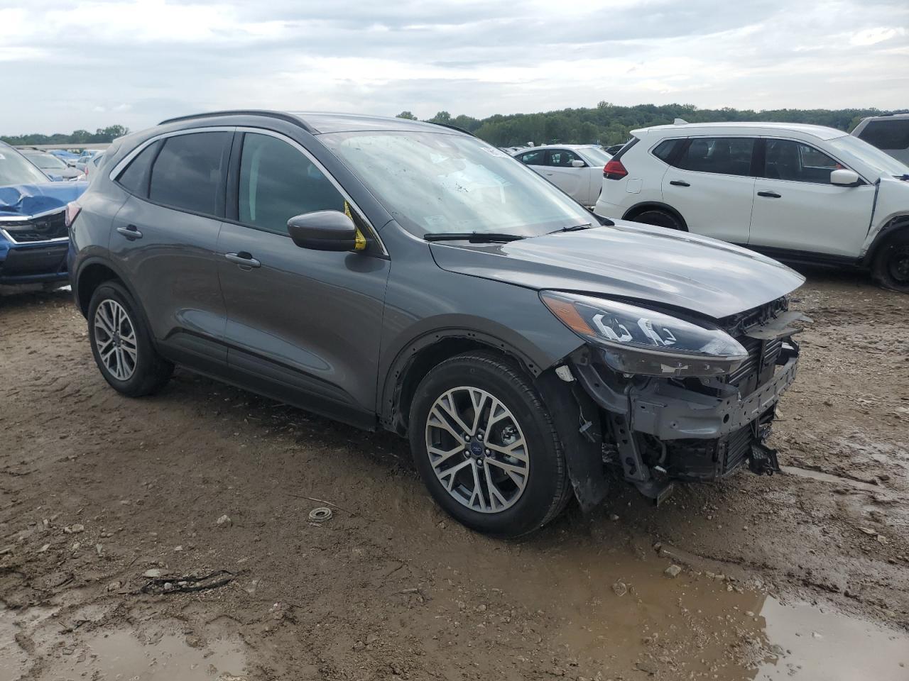 2022 Ford Escape Sel - Фото 4