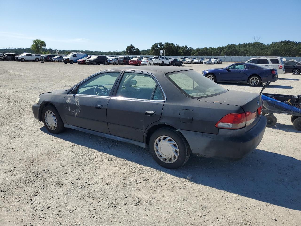 2002 Honda Accord Lx - Фото 2