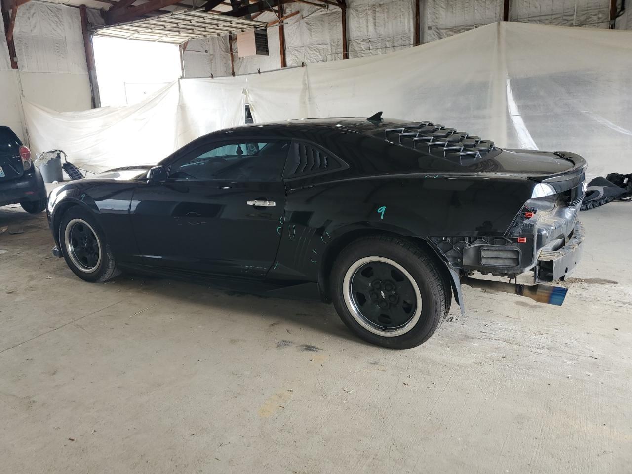 2013 Chevrolet Camaro Ls - Фото 2