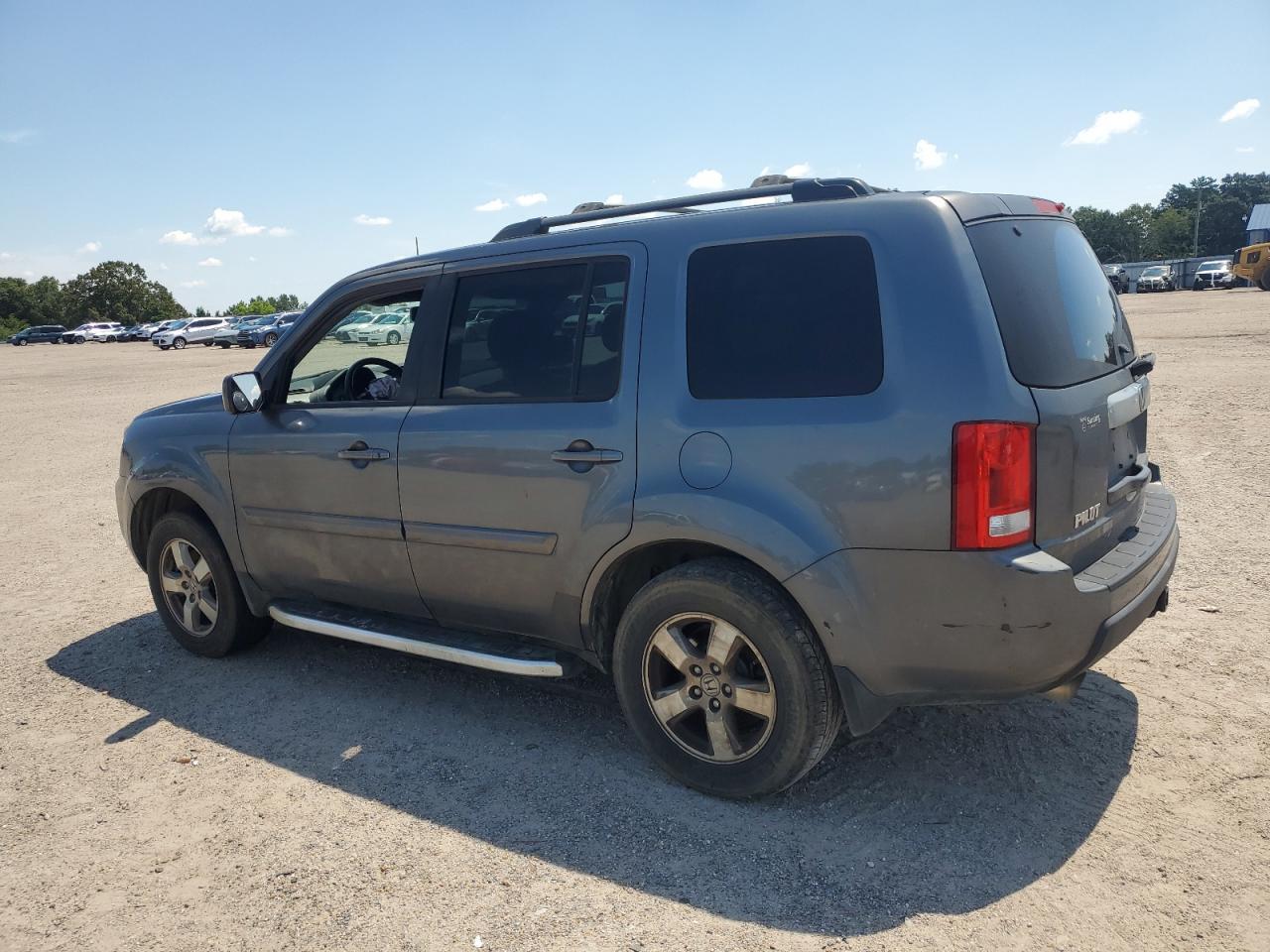 2011 Honda Pilot Exl - Image 2