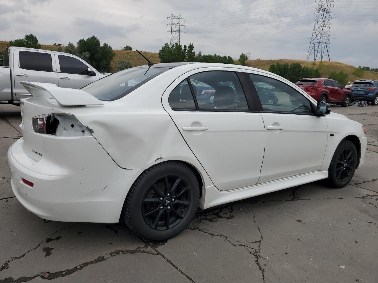 2017 Mitsubishi Lancer Es - Фото 3