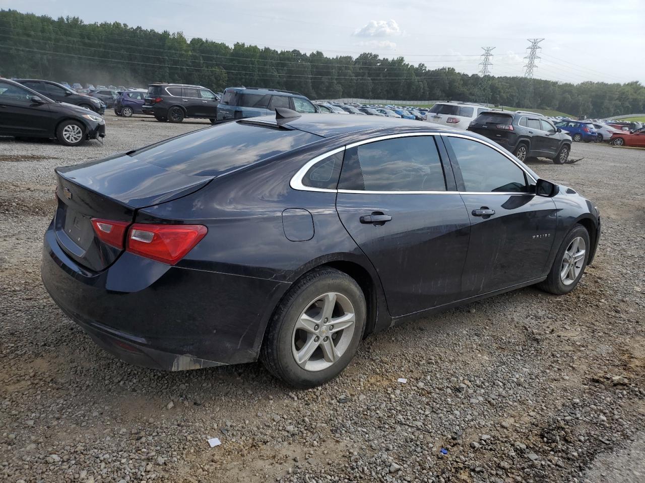 2022 Chevrolet Malibu Ls - Image 3