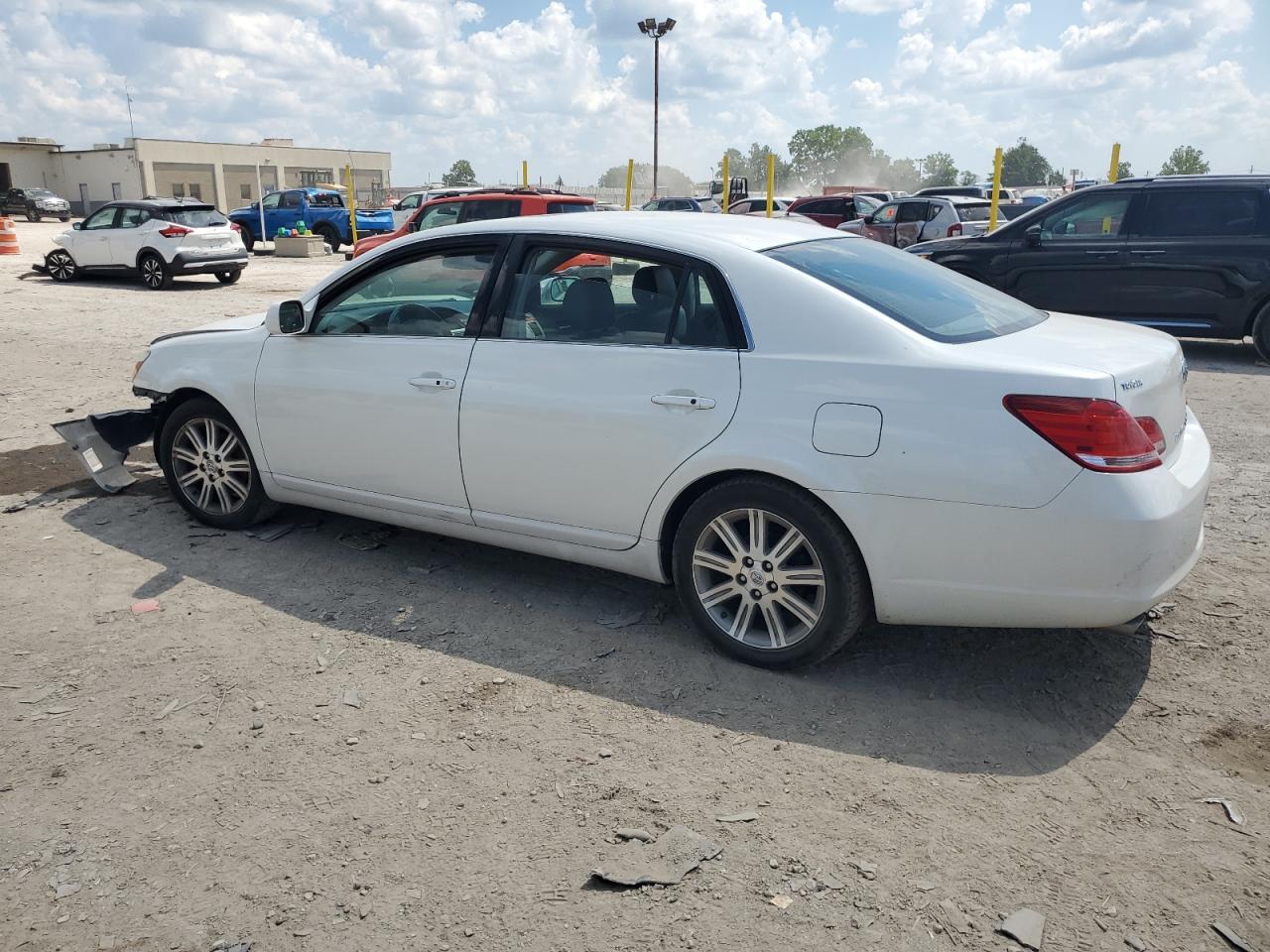 2005 Toyota Avalon Xl - Фото 2