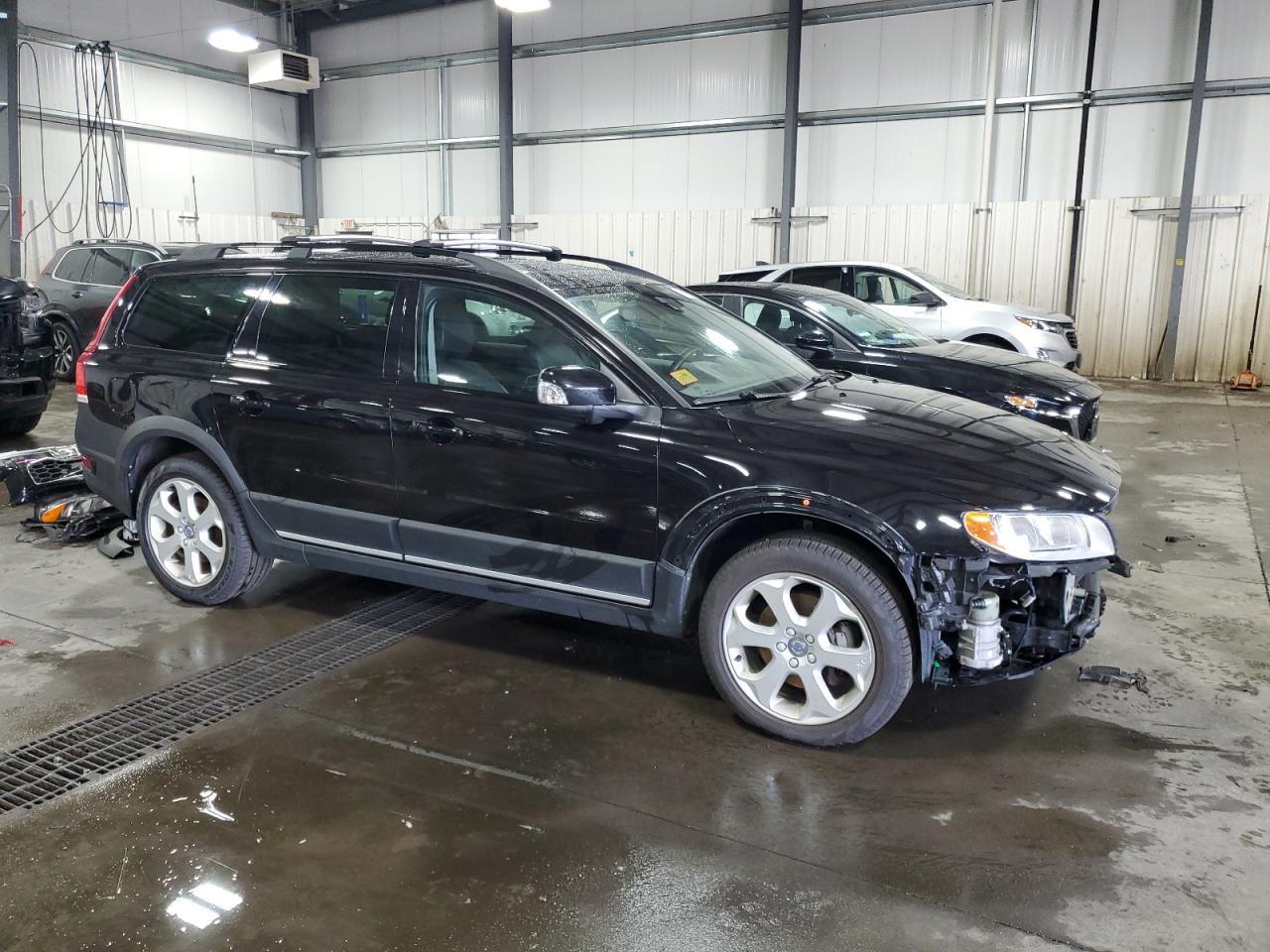 2016 Volvo Xc70 T5 Classic Premier - Фото 4