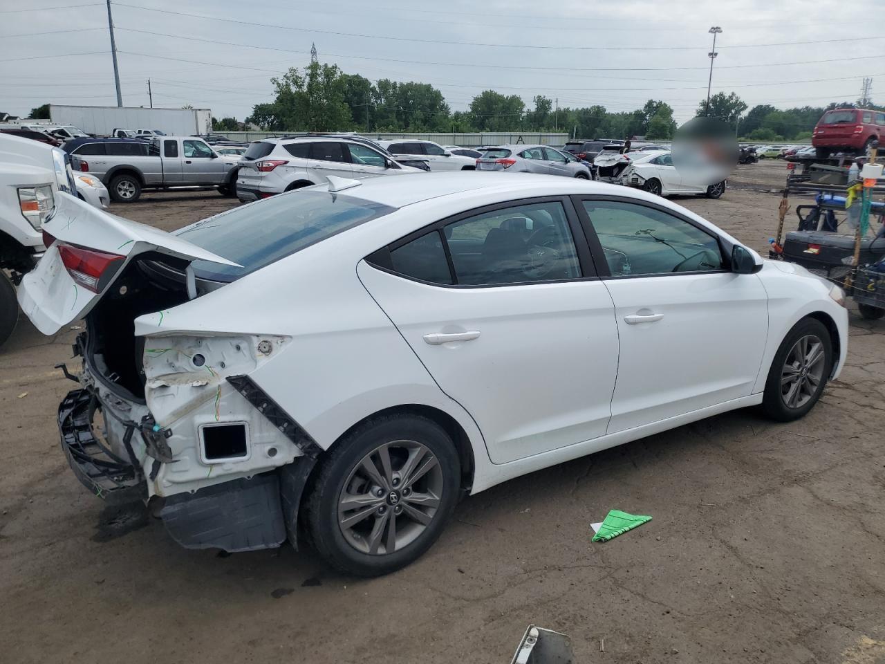 2018 Hyundai Elantra Sel - Фото 3