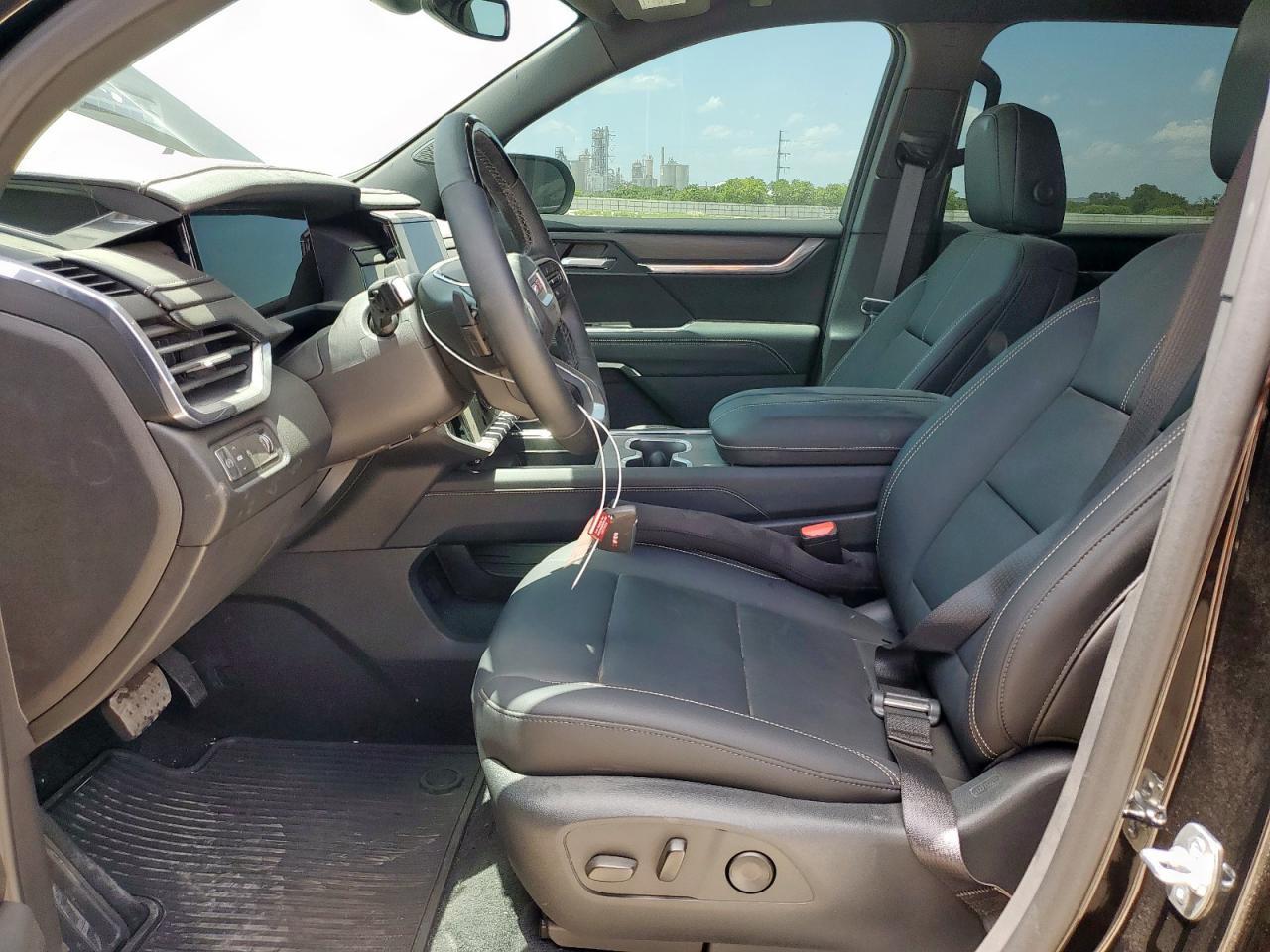 2025 GMC Acadia Elevation - Фото 7