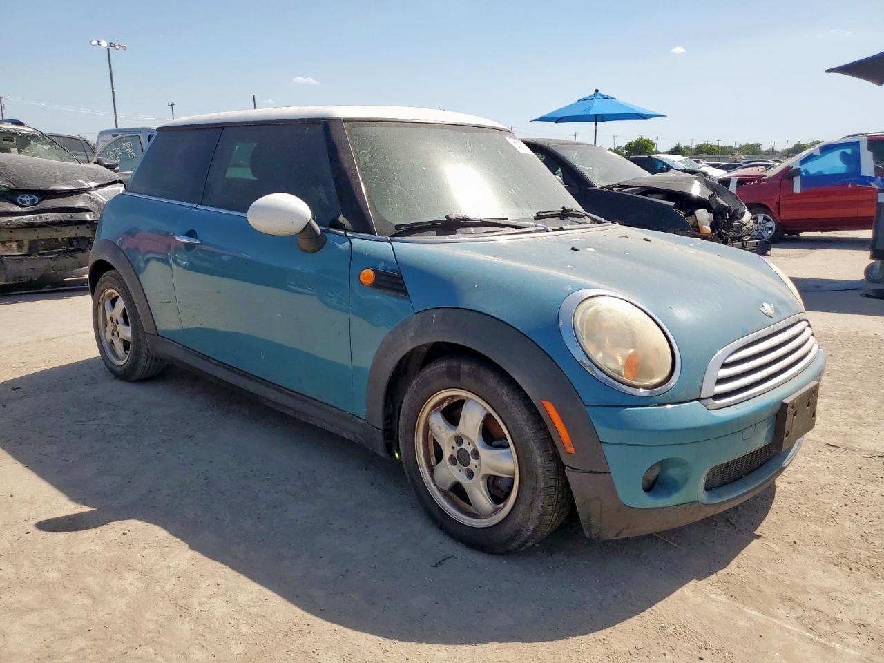 2010 Mini Cooper - Image 4