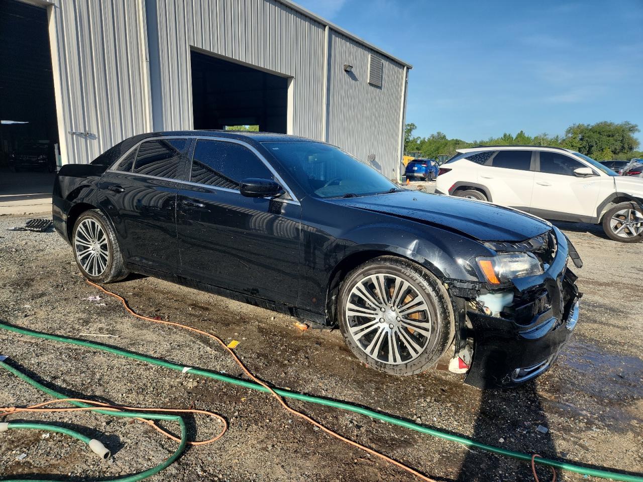 2014 Chrysler 300 S - Фото 4
