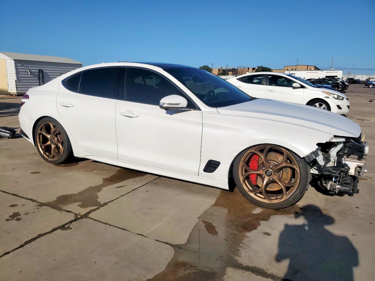 2022 Genesis G70 Base - Фото 4