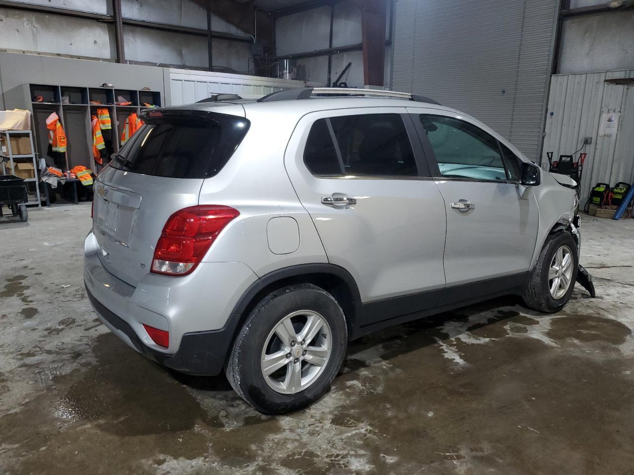 2020 Chevrolet Trax 1Lt - Фото 3