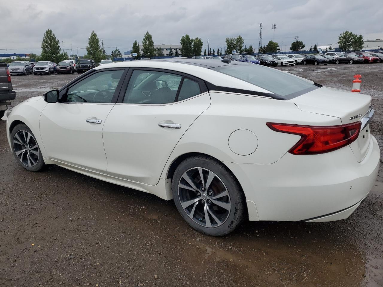 2018 Nissan Maxima 3.5S - Image 2