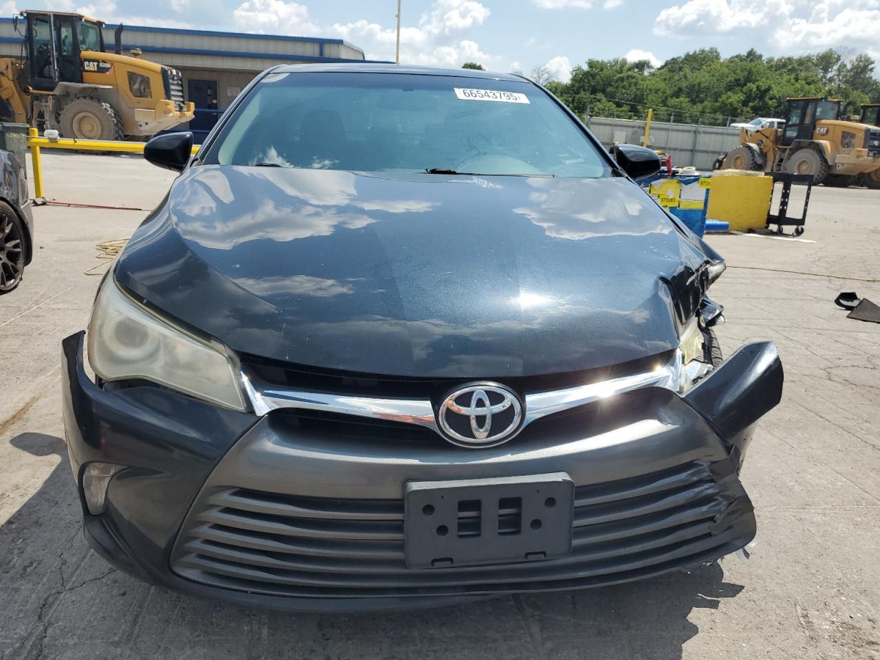 2017 Toyota Camry Le - Фото 5