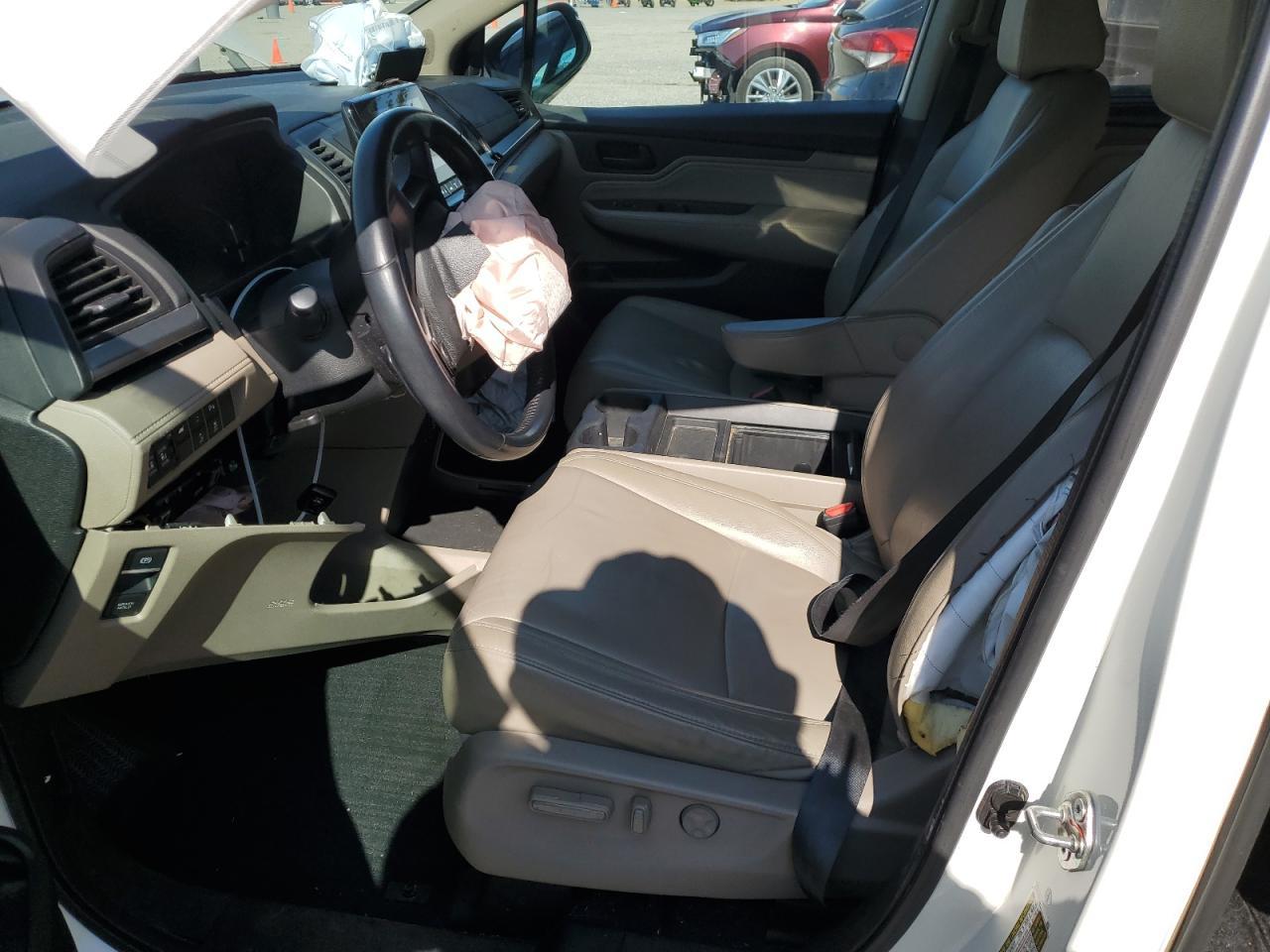 2019 Honda Odyssey Touring - Фото 7