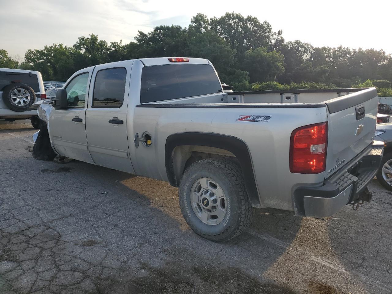 2013 Chevrolet Silverado K2500 Heavy Duty Lt - Image 2