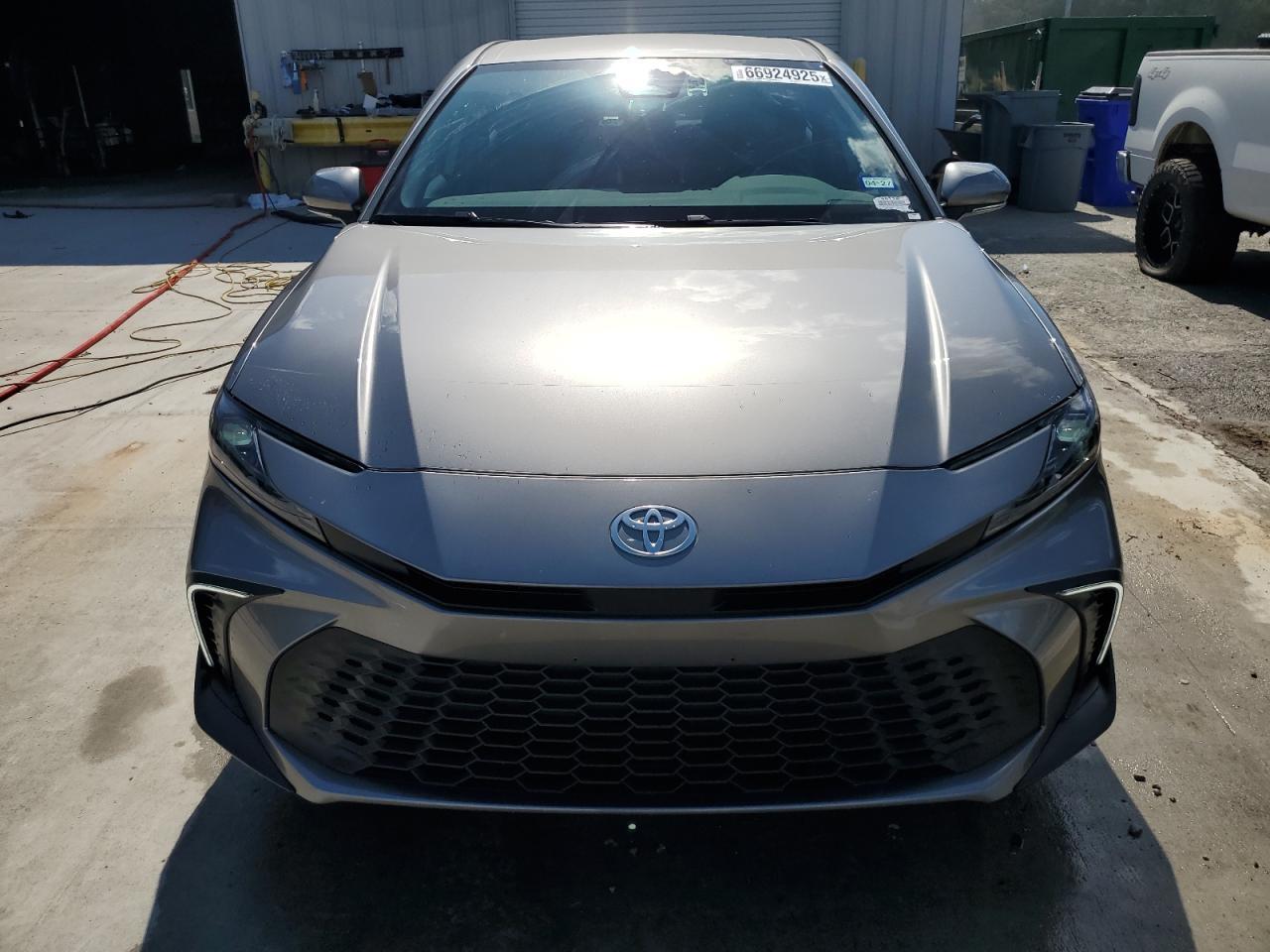 2025 Toyota Camry Xse - Фото 5