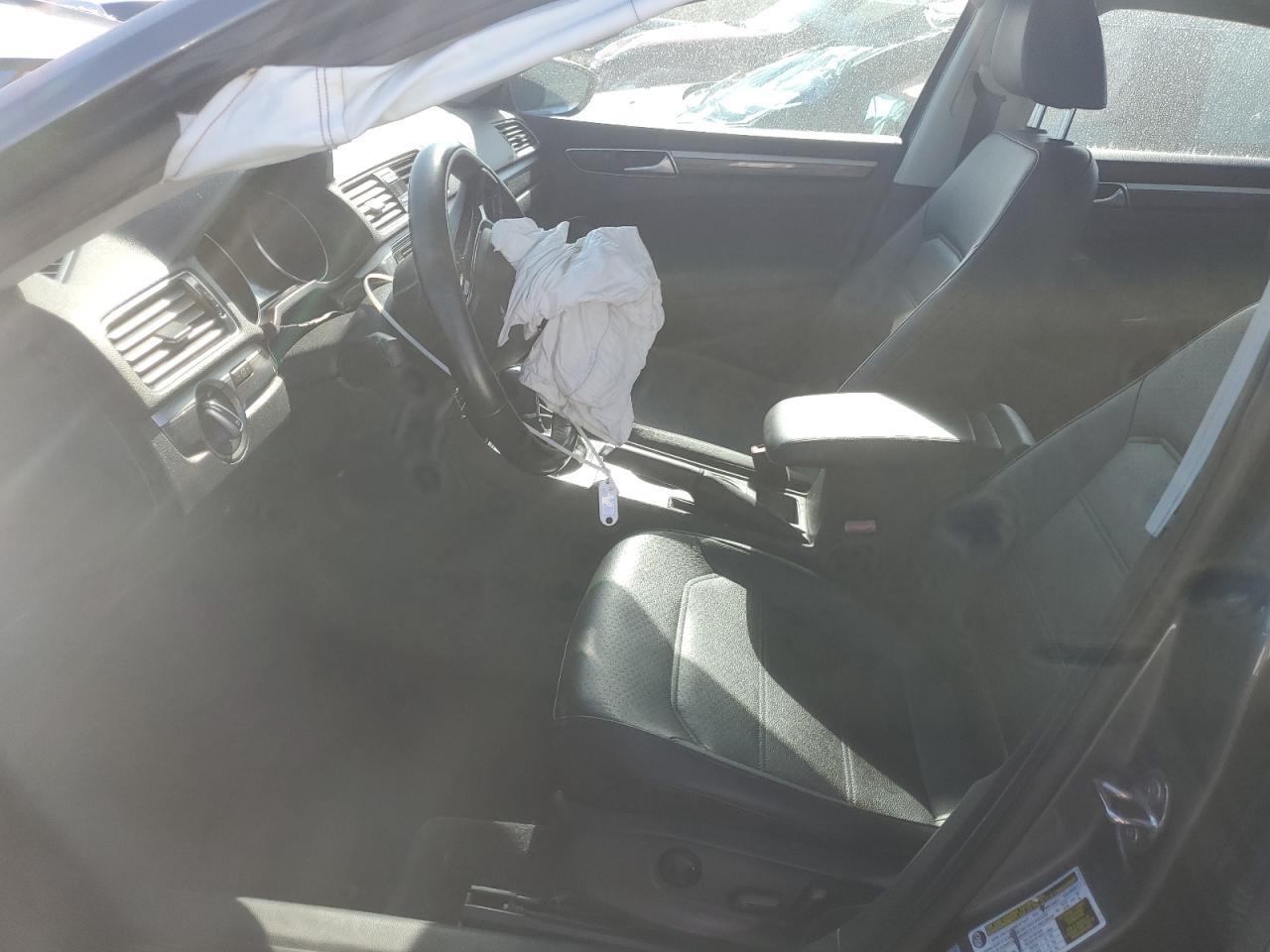 2018 Volkswagen Passat Se - Фото 7