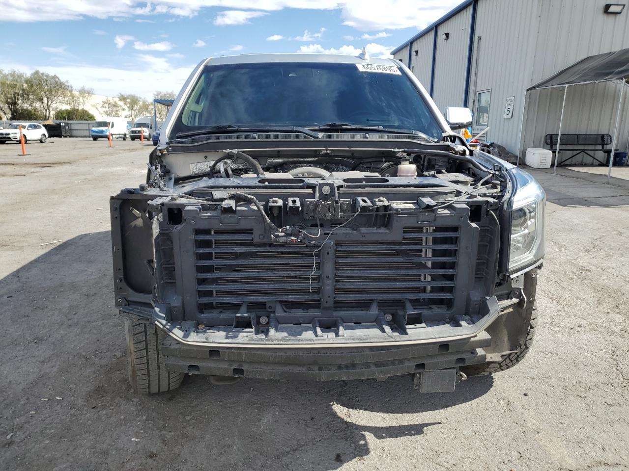 2017 GMC Yukon Denali - Фото 5